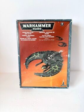 Vintage NOS Warhammer 40K Necron Doom Scythe / Night Scythe Dual Kit Open Box